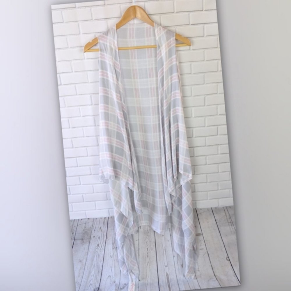 Icing Pink & Gray Plaid Duster Vest NWT - Picture 1 of 3